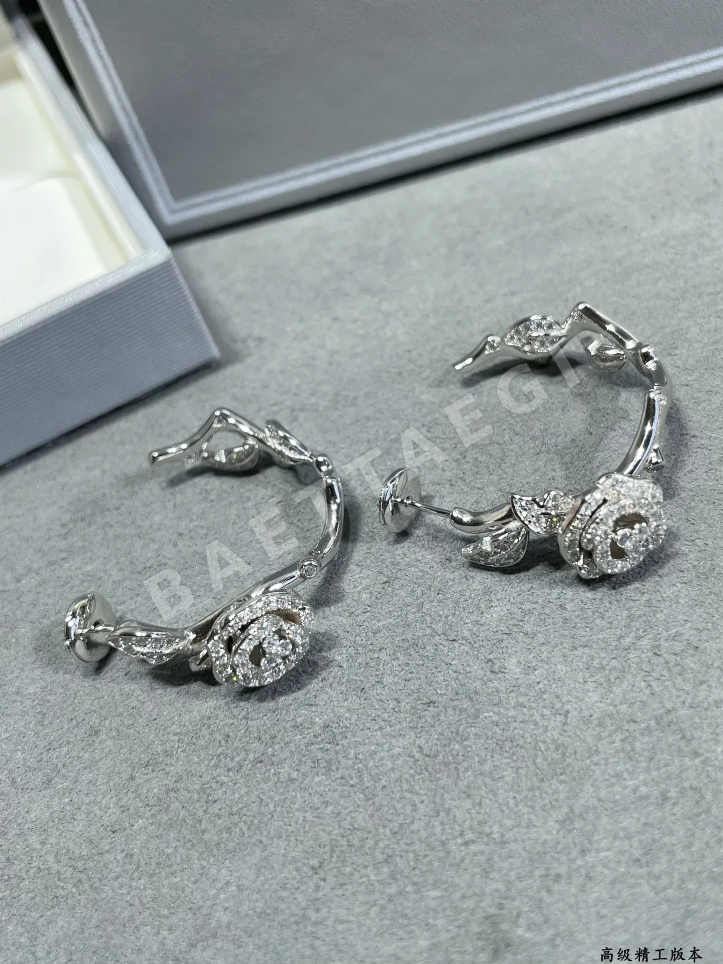 디올 로즈 바가텔 귀걸이 상세 이미지 6