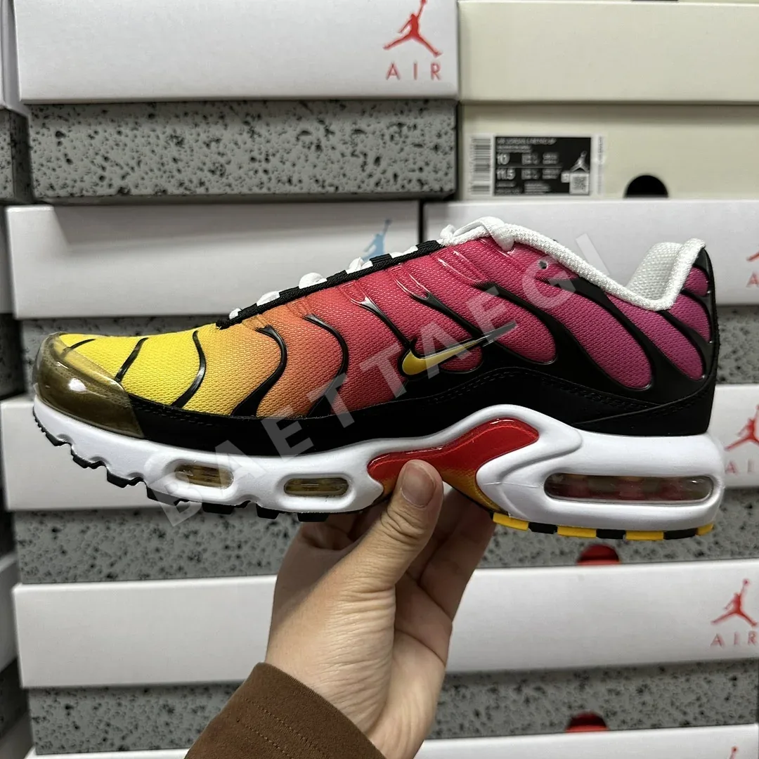 나이키 [DF] 에어 맥스 플러스 DX0755-600 201342 Nike Air Max Plus Yellow Pink Gradient 상세 이미지 12