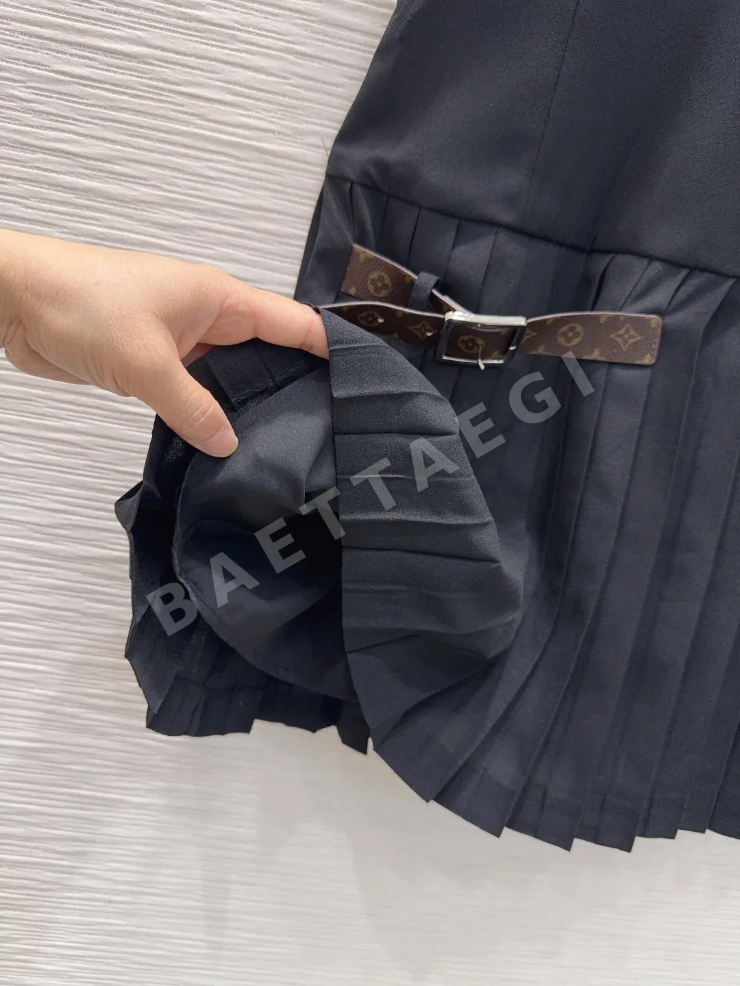 루이비통 여성 원피스 상세 이미지 7