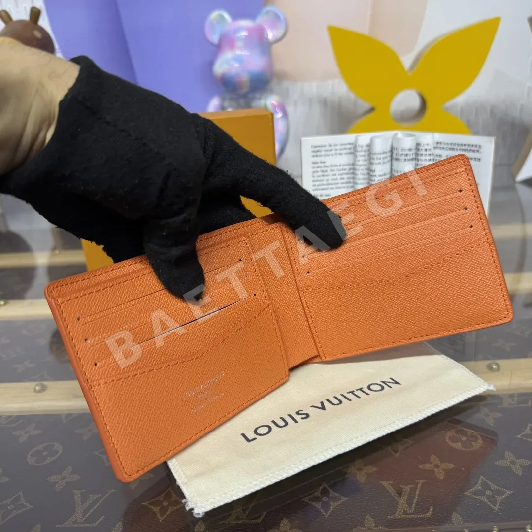 루이비통 컬러 모노그램 캔버스 슬림 지갑 상세 이미지 8