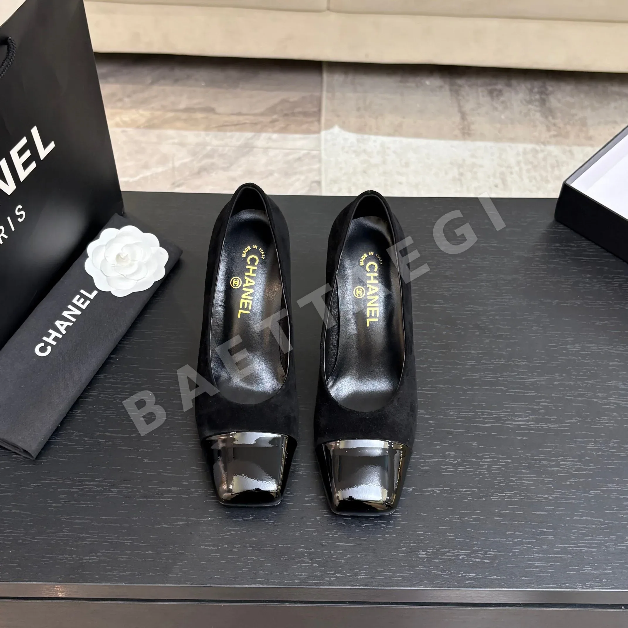 샤넬 더블 C 스퀘어토 컬러블록 하이힐 98645