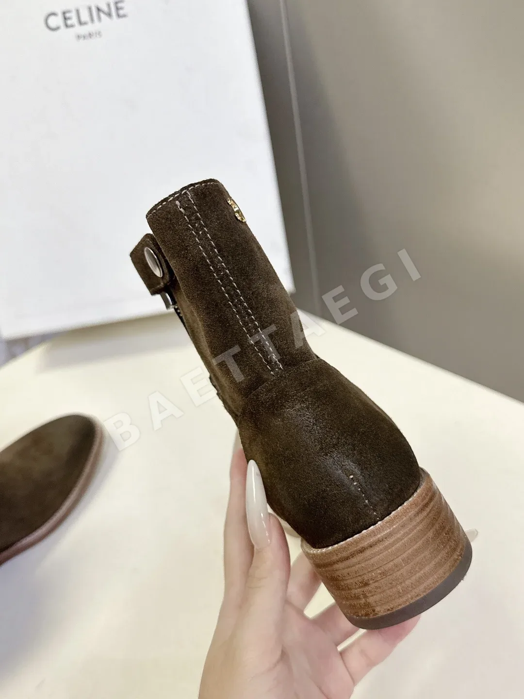 셀린느 부츠 가죽 개선문 로고 상세 이미지 9