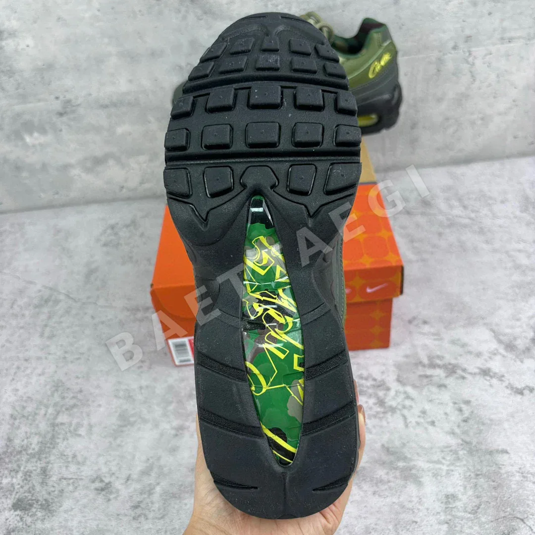 나이키 에어 맥스 95 FB2709-300 200918 Nike Air Max 95 Corteiz Gutta Green 상세 이미지 6