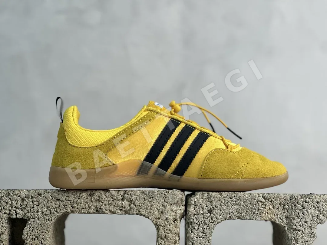 아디다스 [WM] 발레리나 JQ9230 200722 Adidas Ballerina Bad Bunny Bold Gold 상세 이미지 3