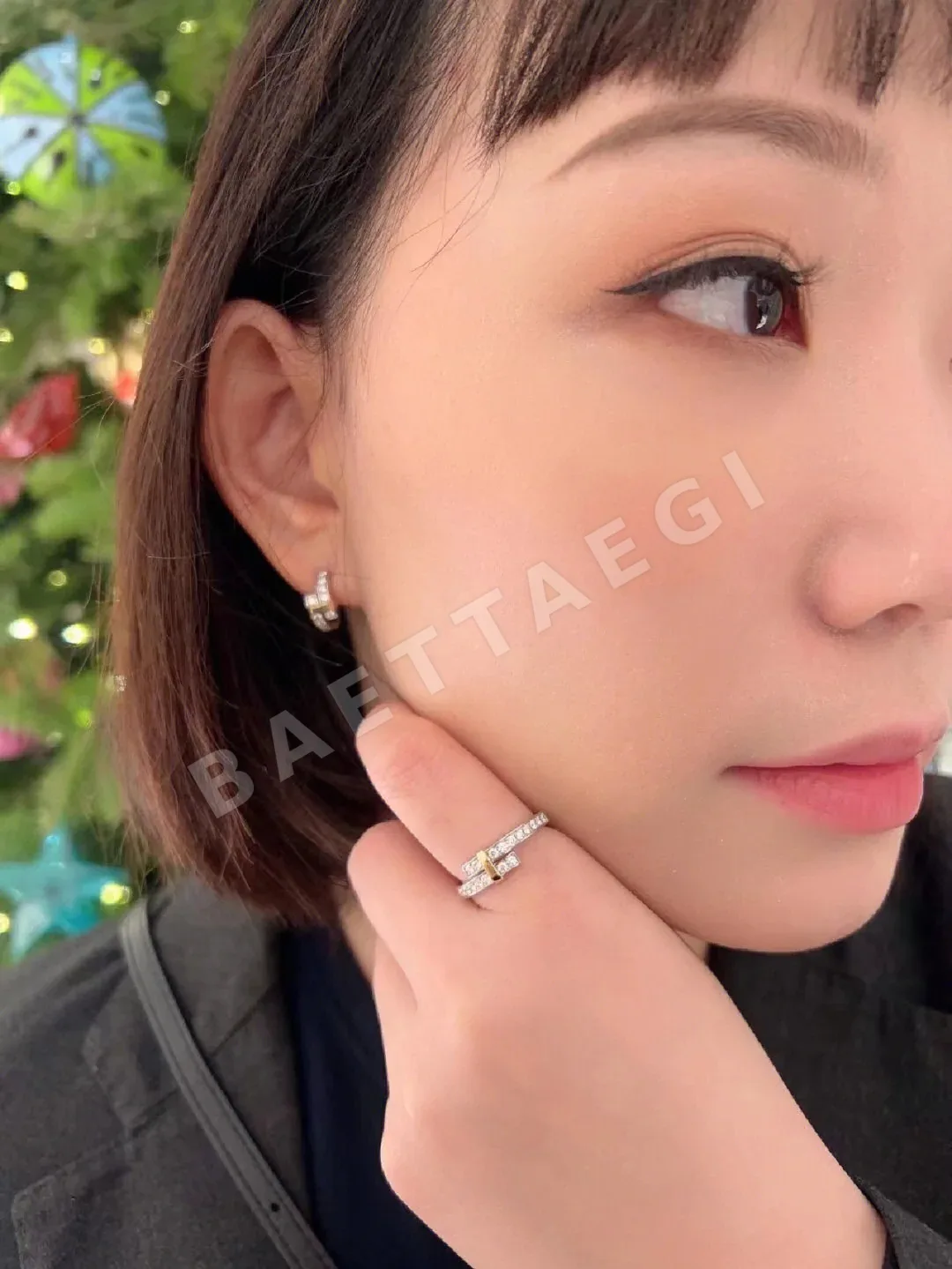 티파니 엣지 투톤 다이아몬드 반지 상세 이미지 3