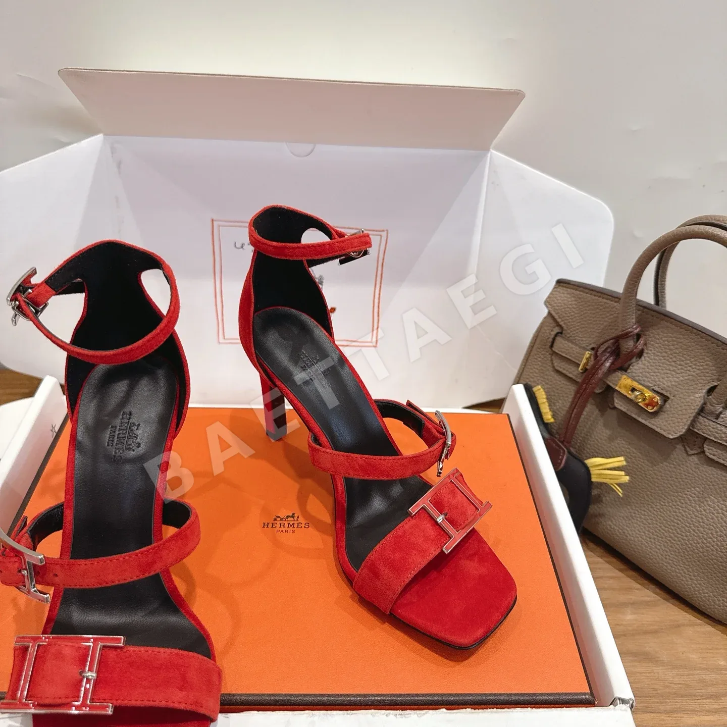 에르메스 리브 90 샌들(Hermès Liv 90 Sandal) 상세 이미지 2