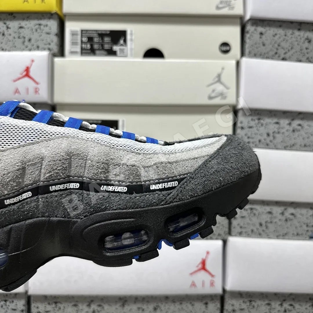 나이키 [KZ2.0] 에어 맥스 95 SP IB4523-001 201368 Nike Air Max 95 SP Undefeated Geo 상세 이미지 10