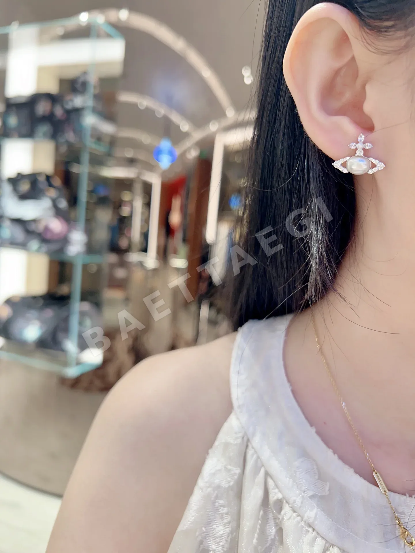 비비안웨스트우드 귀걸이 65038 Vivienne Westwood Earrings 상세 이미지 3