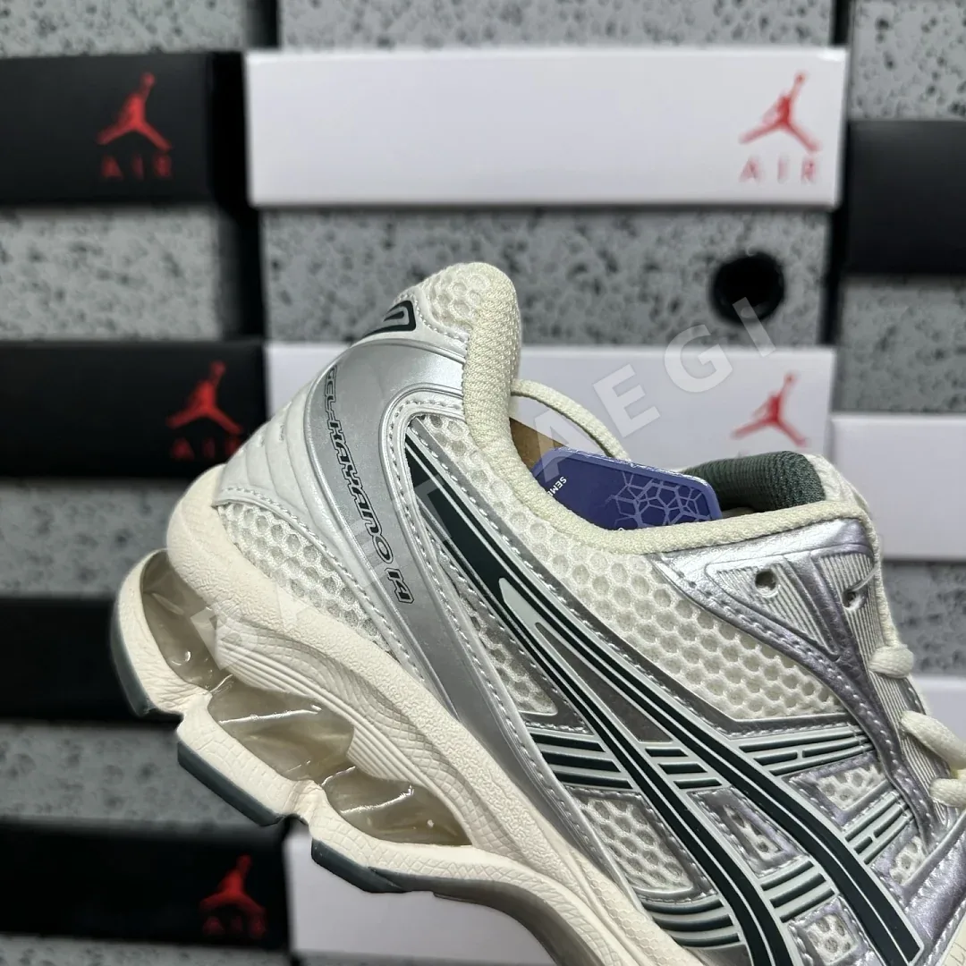 아식스 [LZ] 젤 카야노 14 1201A019-200 200563 Asics Gel-Kayano 14 Birch Dark Pewter 상세 이미지 3
