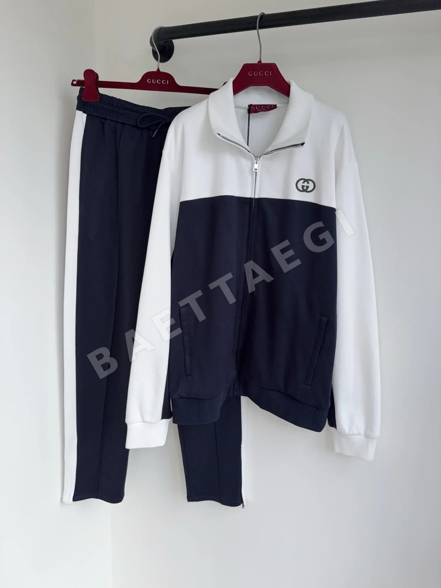 구찌 컬러 블록 지퍼 터틀넥 여성 자켓 91521