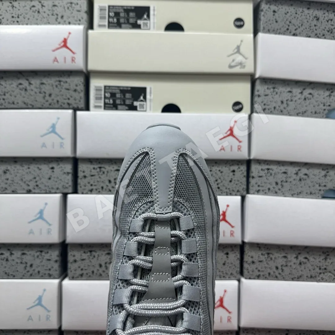 나이키 [XY] 에어 맥스 95 OG HM8755-002 201328 Nike Air Max 95 OG Big Bubble Wolf Grey 상세 이미지 10