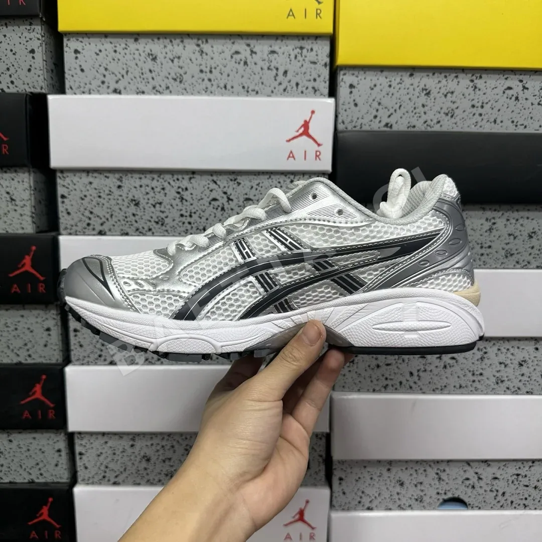 아식스 [LZ] 젤 카야노 14 1203A537-110 200565 Asics Gel-Kayano 14 White Graphite Grey 상세 이미지 9
