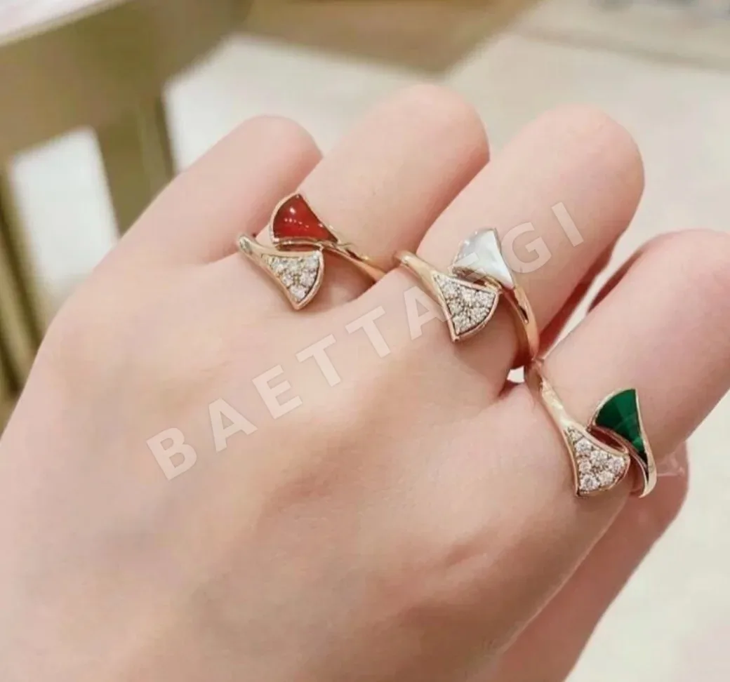 불가리 카네리언 장식 반지 64771
