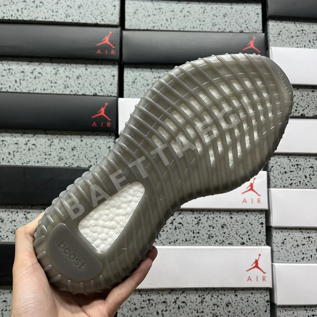 아디다스 [XQ] 이지 부스트 350 V2 IF3219 200809 Adidas Yeezy Boost 350 V2 Steel Grey 상세 이미지 9