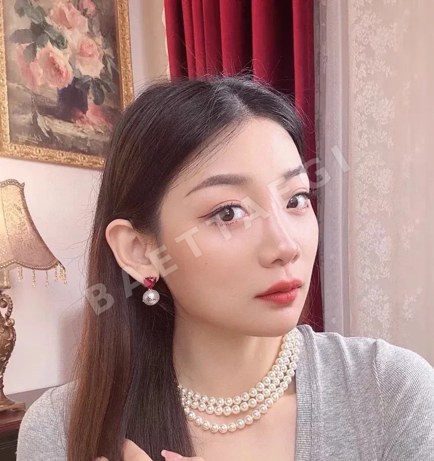 비비안웨스트우드 새턴 하트 귀걸이 상세 이미지 8