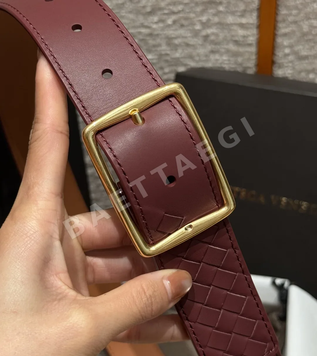 보테가베네타 인트레치아토 카프스킨 벨트 상세 이미지 5