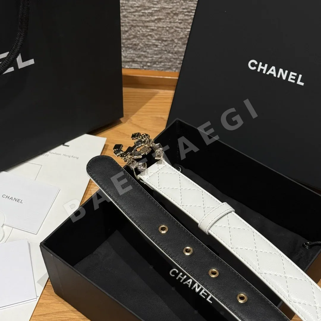 샤넬 더블 C 메탈 로고 램스킨 벨트 상세 이미지 6