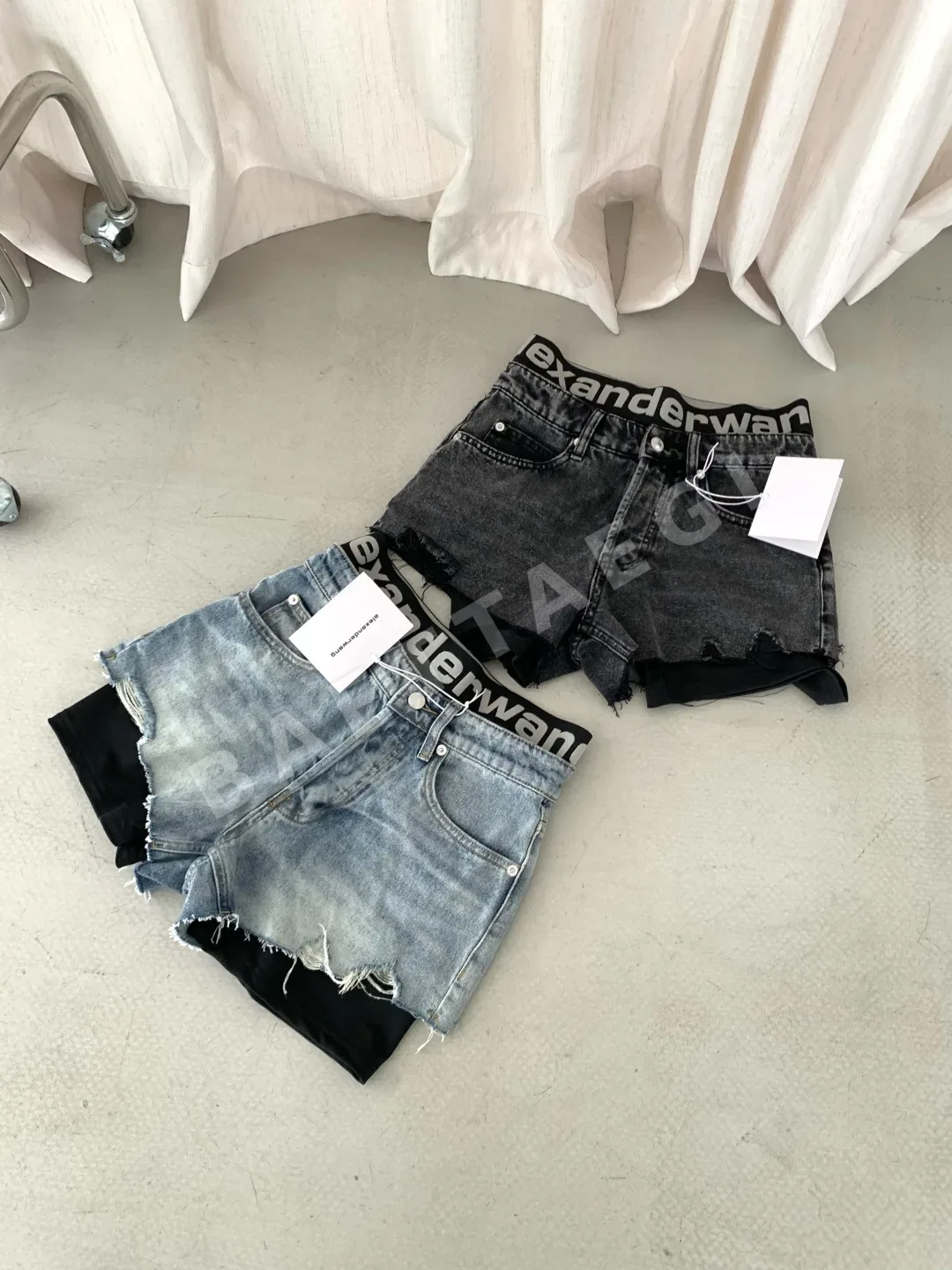 알렉산더왕 더블 허리밴드 레터 자카드 레이어드 데님 반바지 상세 이미지 5