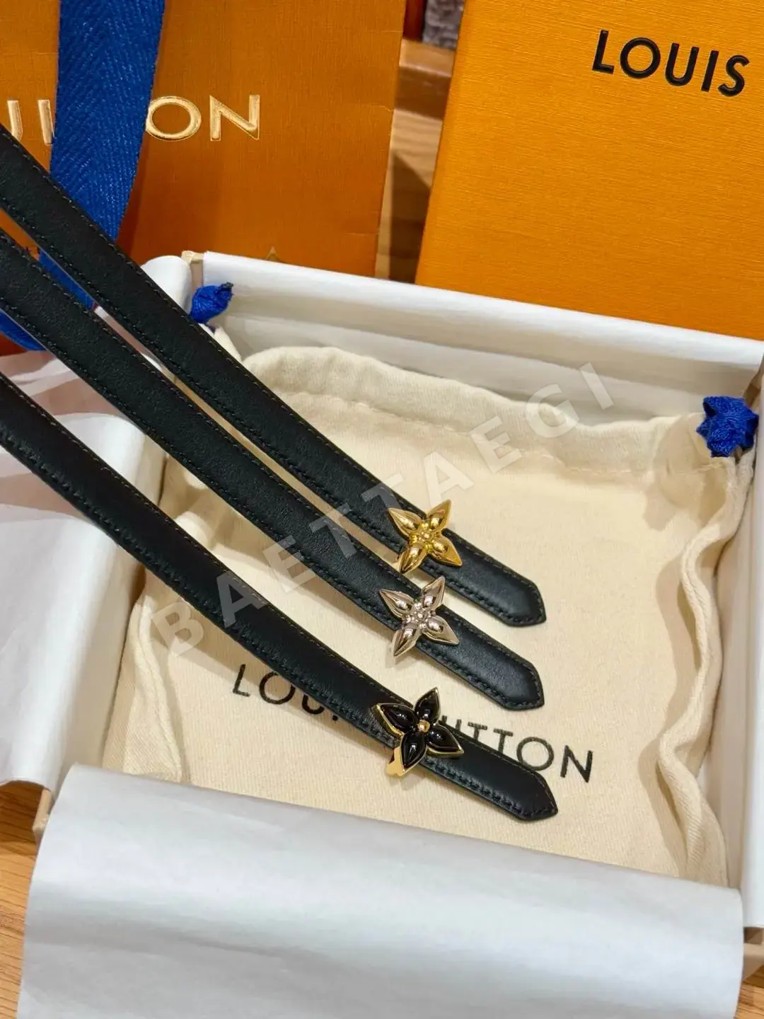 루이비통 모노그램 캔버스 양면 벨트 상세 이미지 3