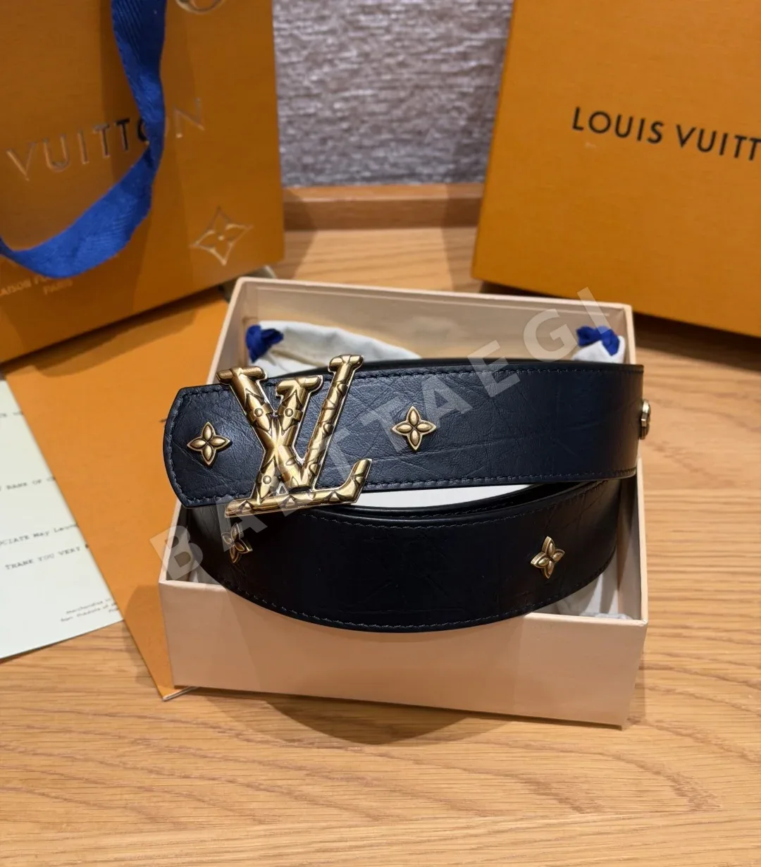 루이비통 LV 이니셜 모노그램 스터드 벨트 173526