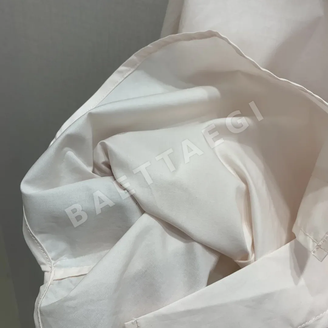 톰브라운 자수 배지 여성 셔츠 상세 이미지 7