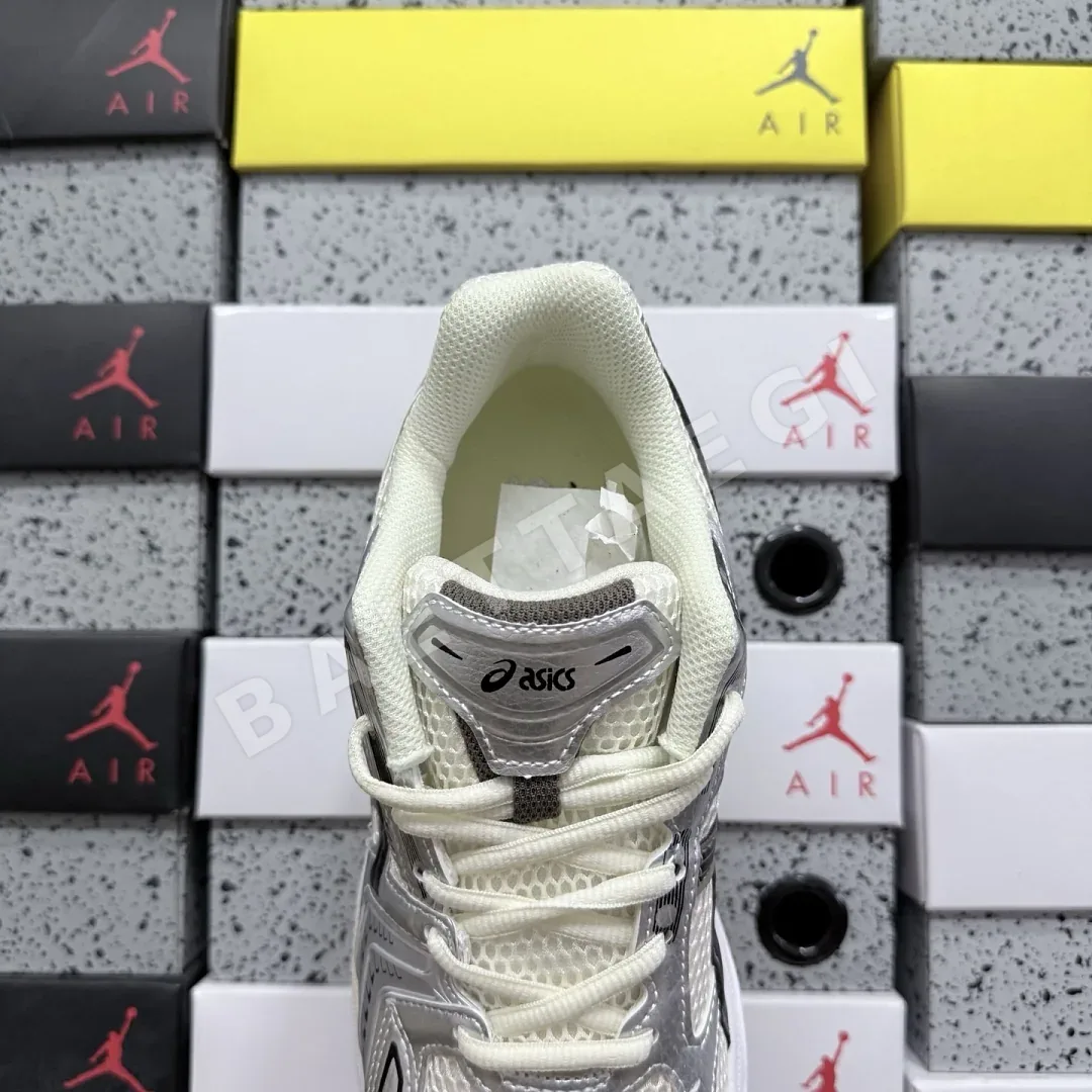 아식스 [WZ] 젤 카야노 14 1201A019-108 200400 Asics Gel-Kayano 14 Cream Black Metallic 상세 이미지 7