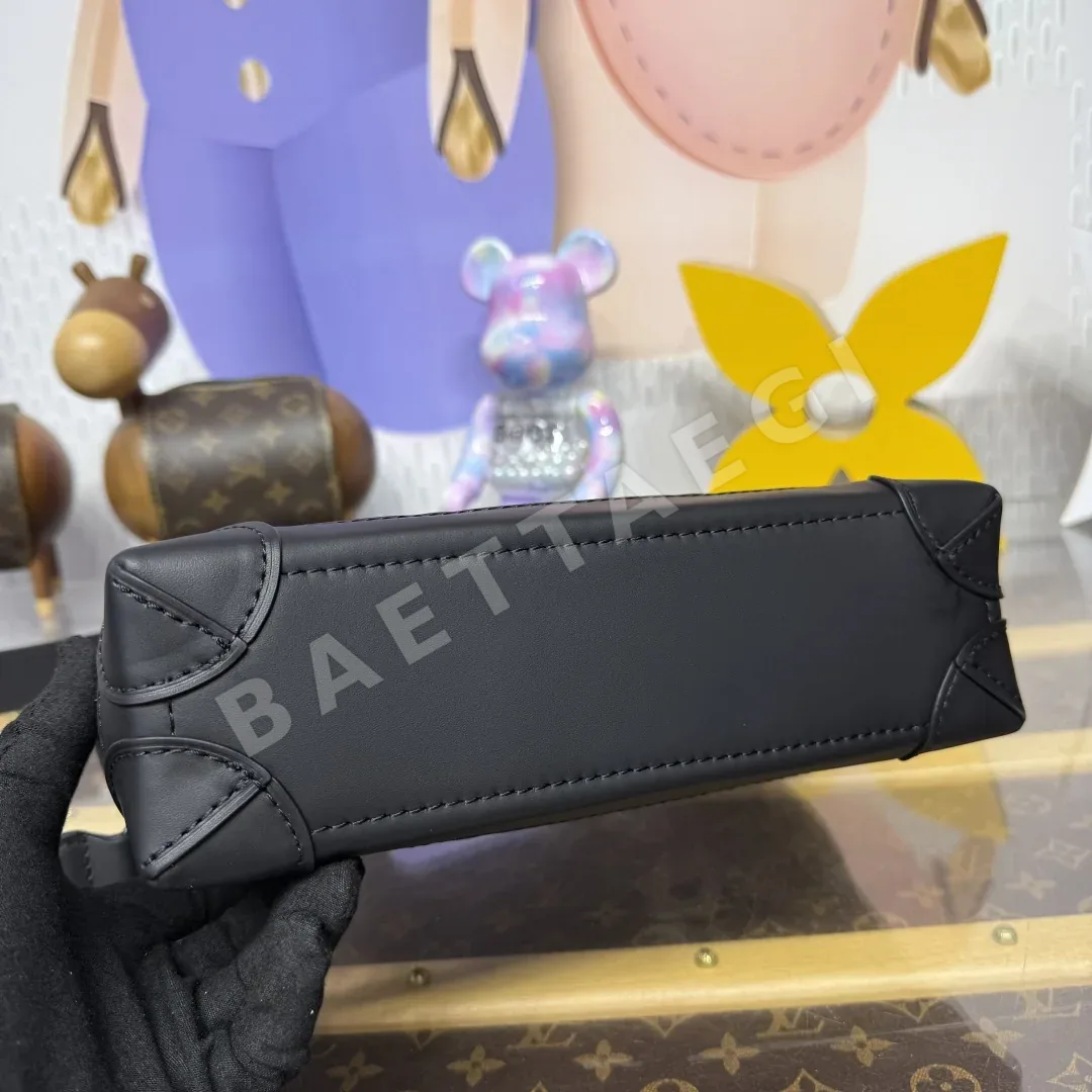 루이비통 버드 케이지 스몰 스티머 가방 M24436 상세 이미지 4