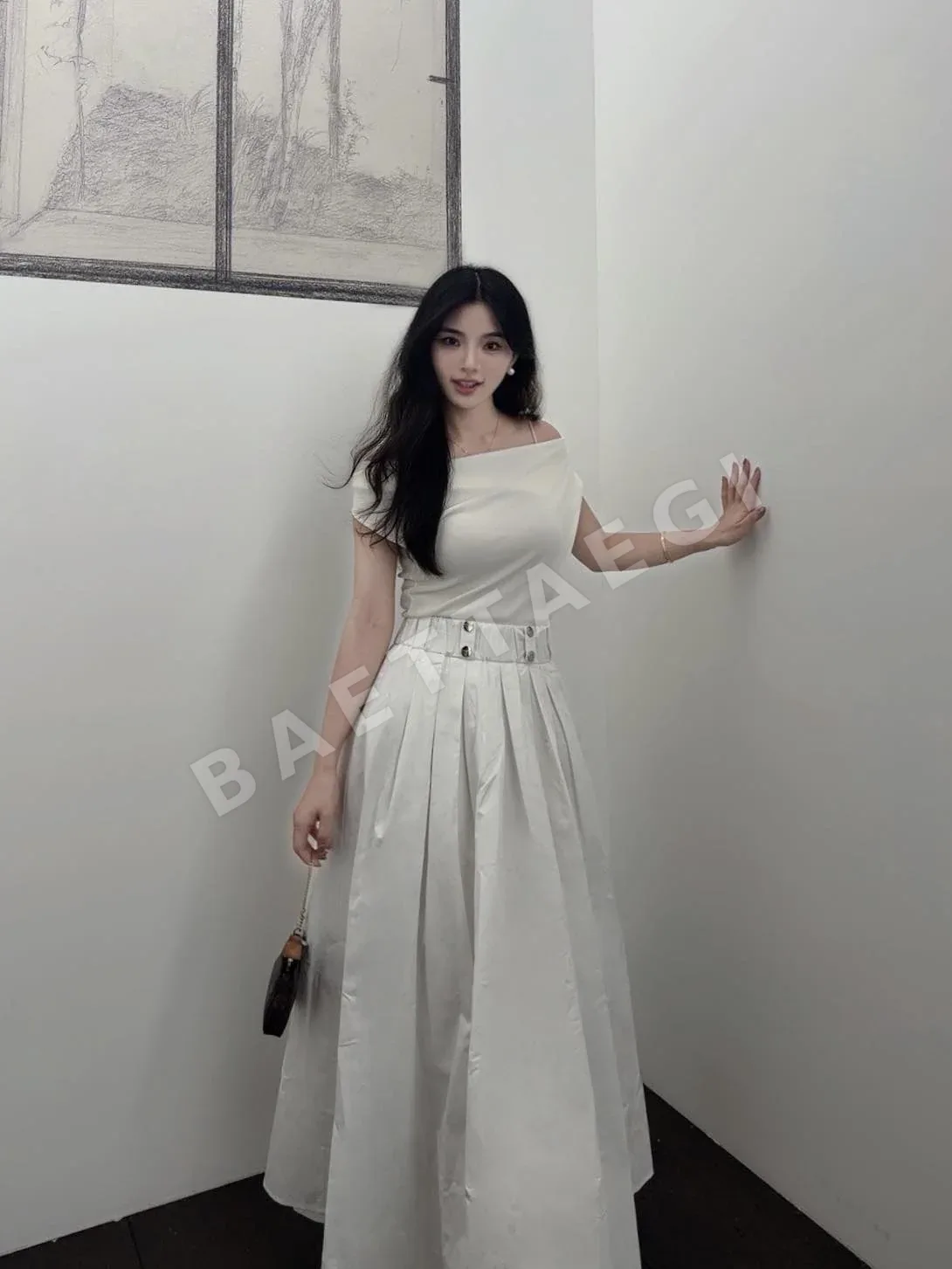 프라다 하이웨스트 A라인 미디 스커트 상세 이미지 7