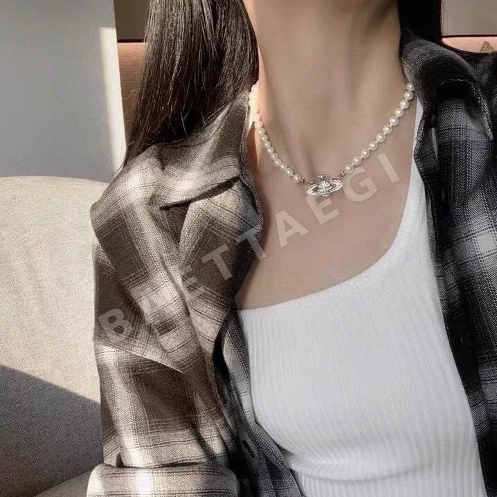비비안웨스트우드 새턴 펄 목걸이 상세 이미지 4