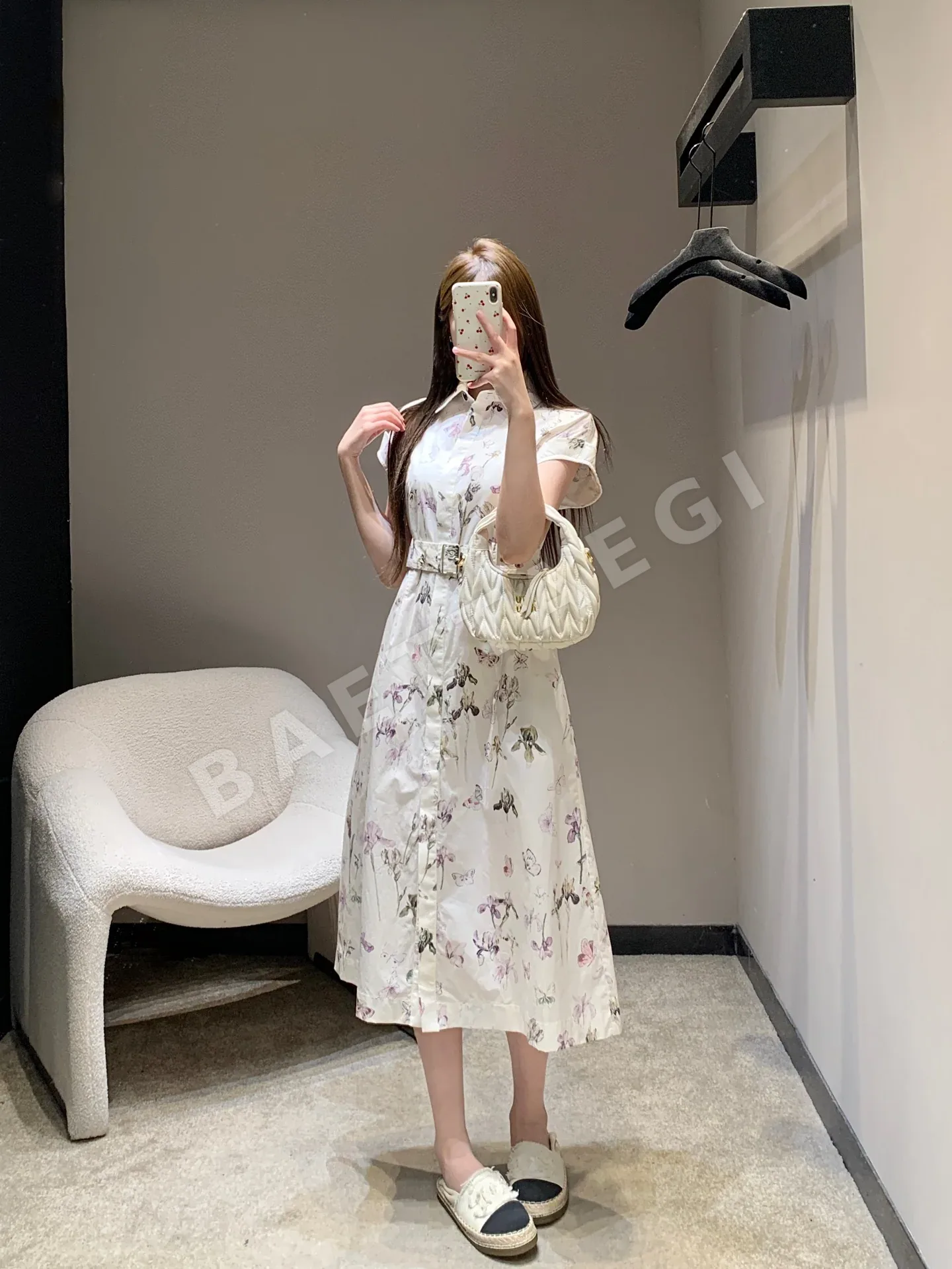 디올 아이리스 나비 프린트 반소매 미디 셔츠 원피스 상세 이미지 3