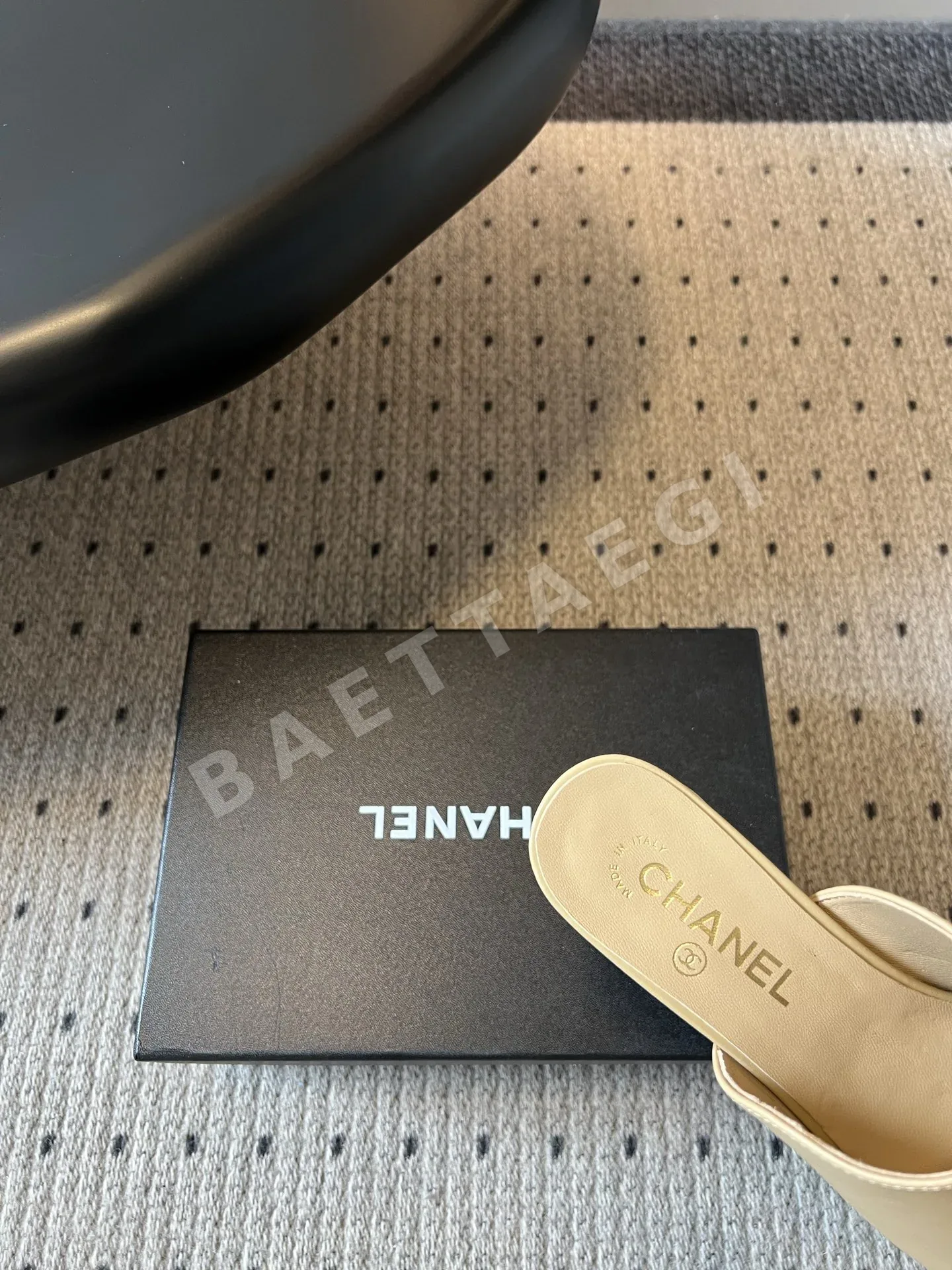 샤넬 더블 C 진주 장식 굽 샌들 상세 이미지 8