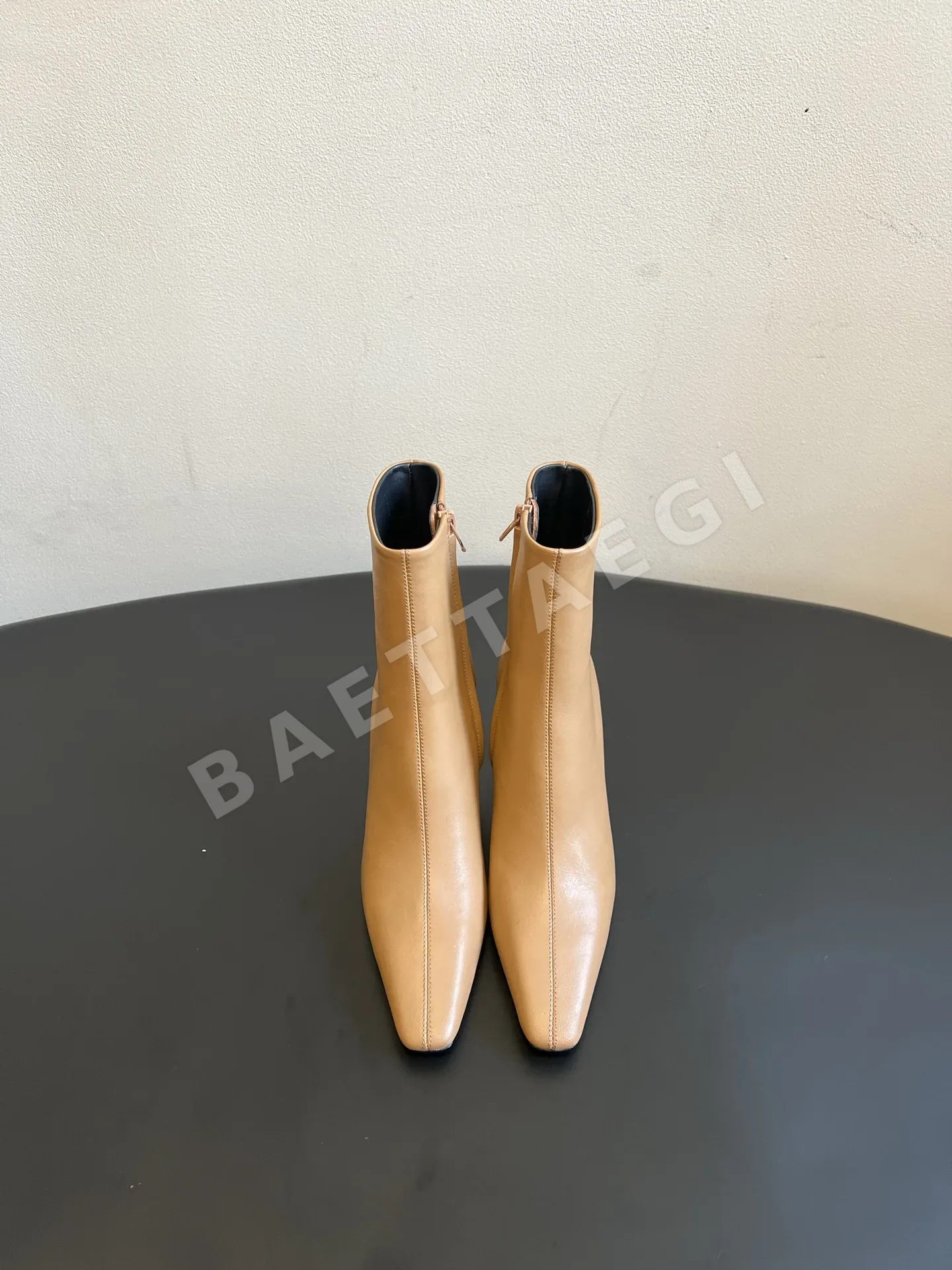 생로랑 부츠 여성 포인티드 토 193134
