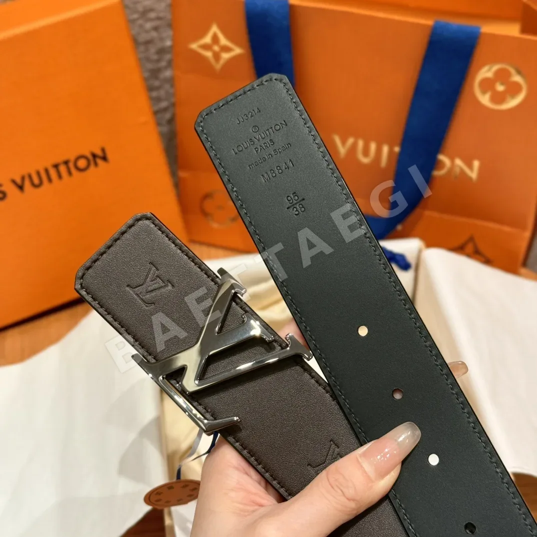루이비통 엠보싱 카프스킨 스틸 버클 벨트 상세 이미지 9