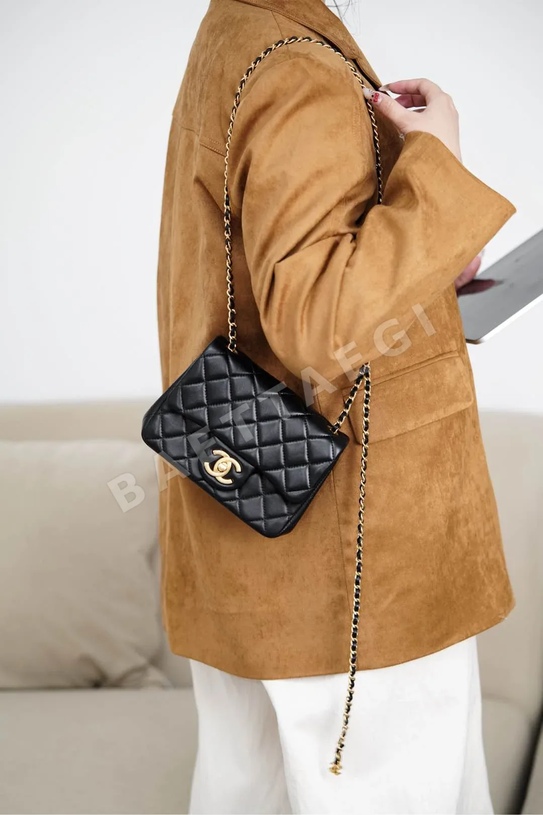 샤넬 블랙 퀼팅 체인 숄더백 상세 이미지 7
