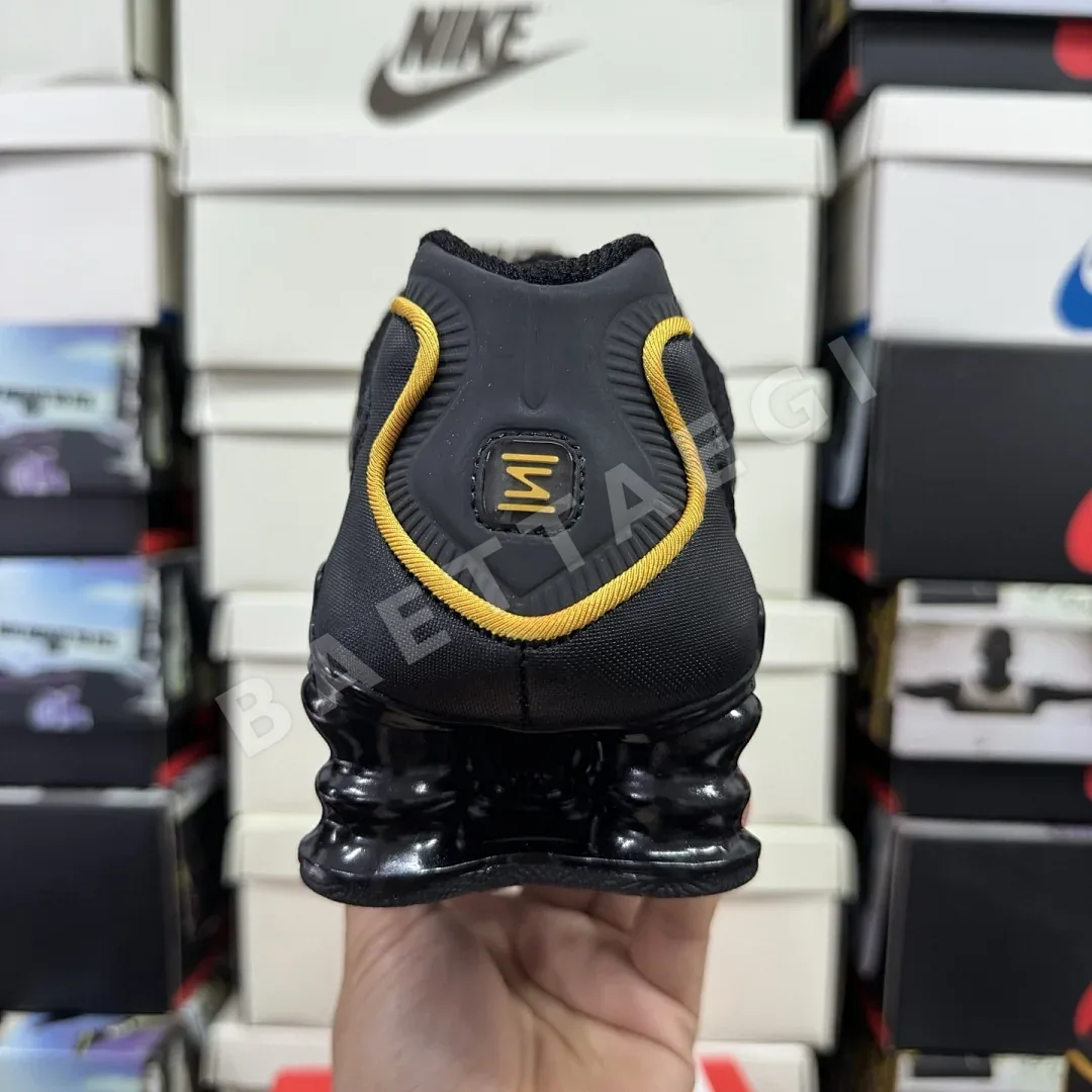 나이키 [MAX] 샥스 TL AV3595-013 201361 Nike Shox TL Black University Gold 상세 이미지 5