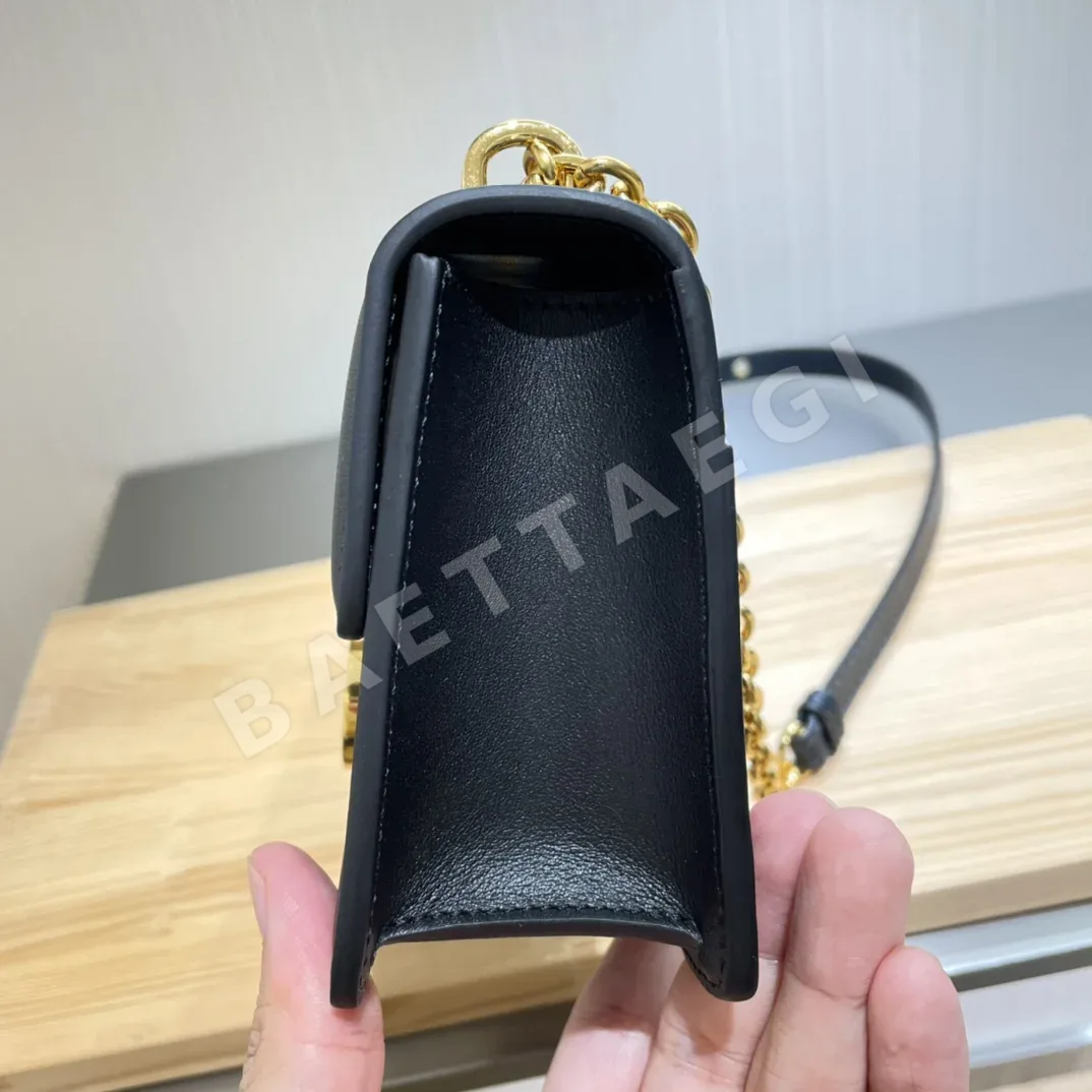 디올 가방 상세 이미지 8