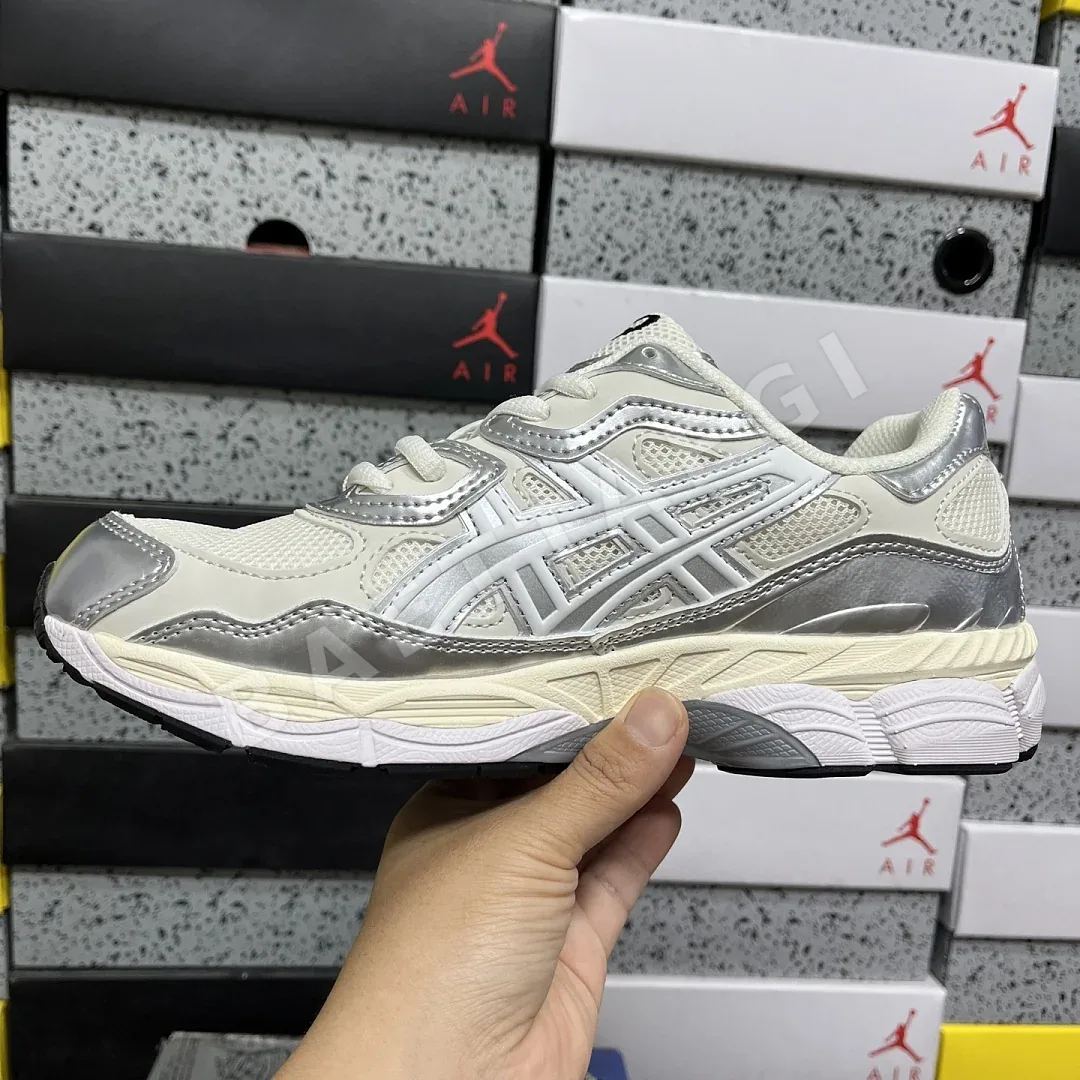 아식스 [RT] 젤 NYC 1203A805-101 200368 Asics Gel-NYC Cream Pure Silver 상세 이미지 3