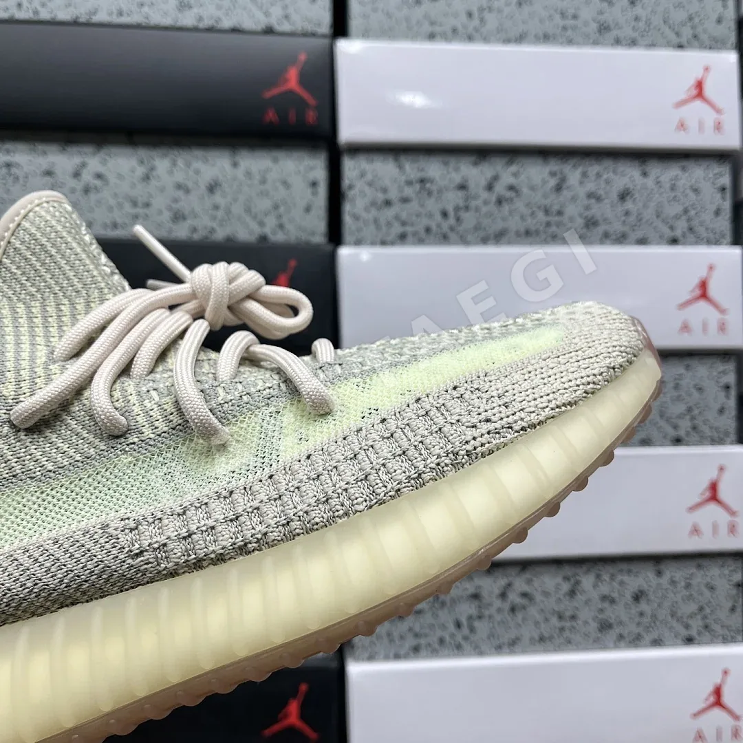 아디다스 [XQ] 이지 부스트 350 V2 FW5318 200762 Adidas Yeezy Boost 350 V2 Citrin 상세 이미지 4