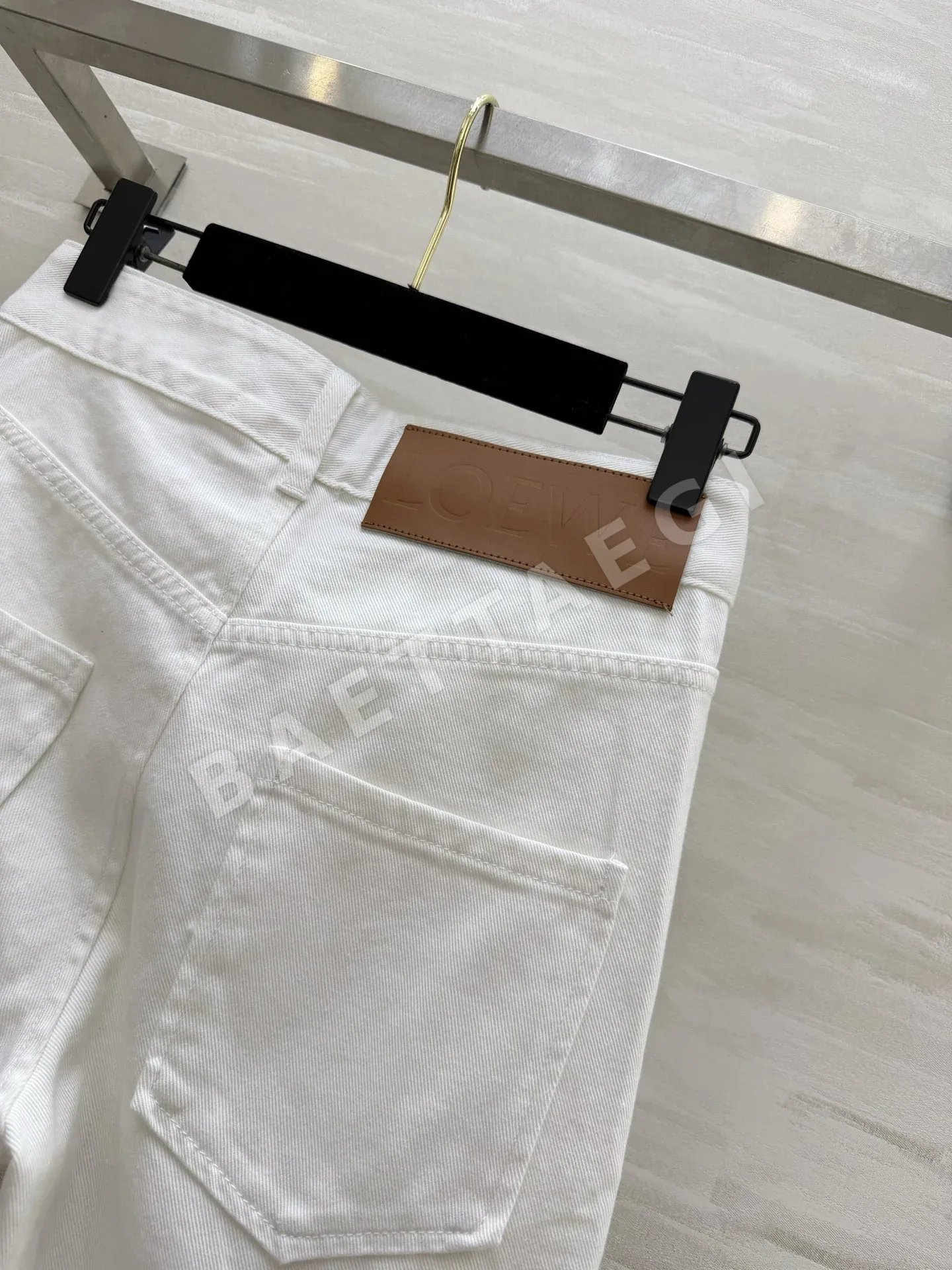 로에베 아나그램 자수 스트레이트 레그 바지 상세 이미지 9