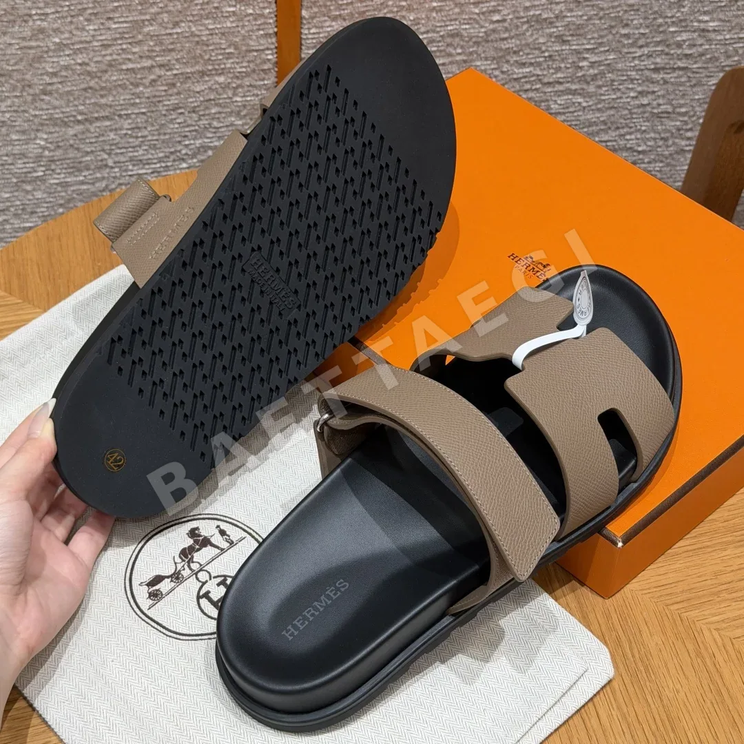 에르메스 시프르 샌들 에투프 엡손 오픈토 디자인 상세 이미지 6