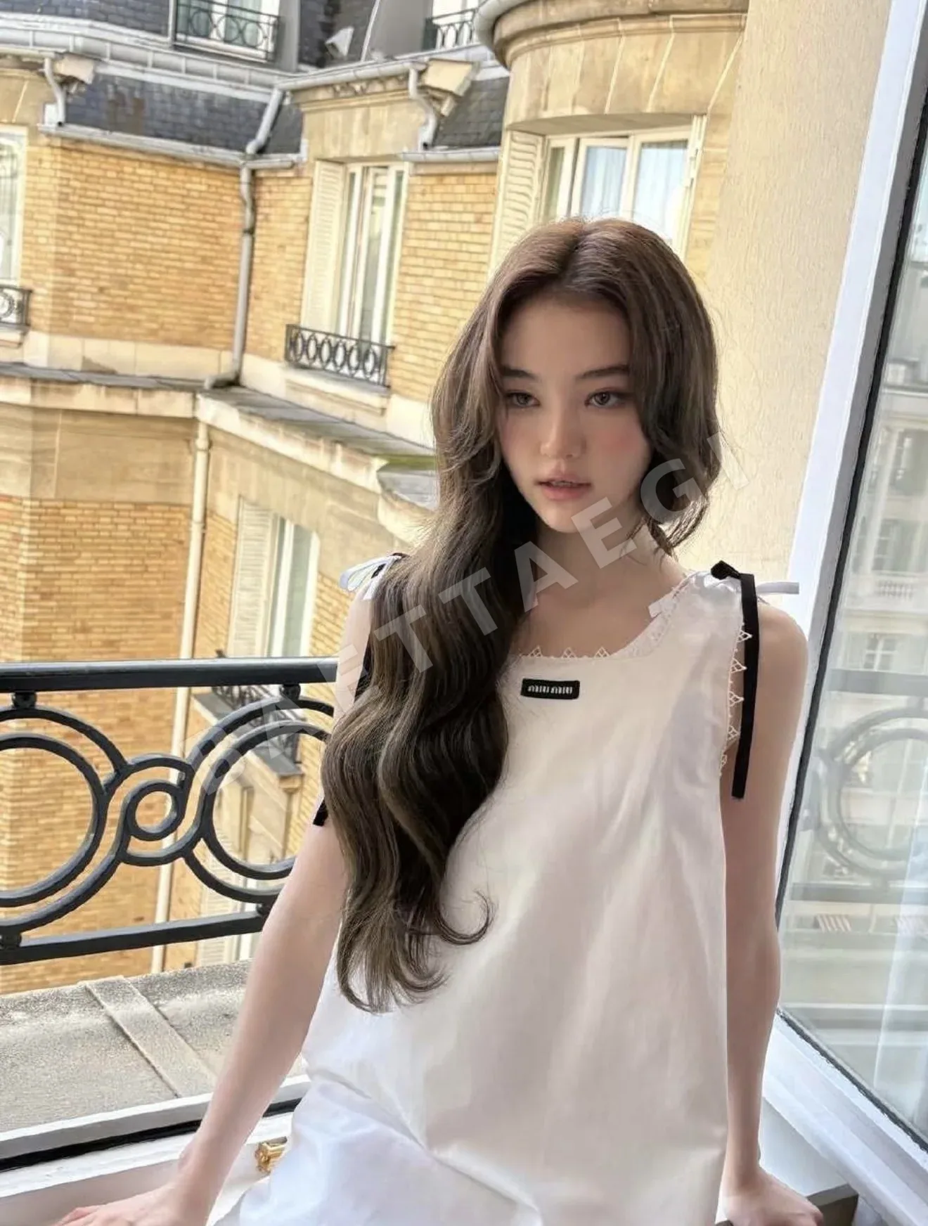 미우미우 내추럴 플리츠 민소매 원피스 상세 이미지 5