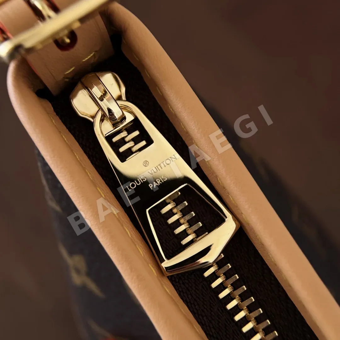 루이비통 모노그램 캐리올 가로형 가방 M28101 상세 이미지 3