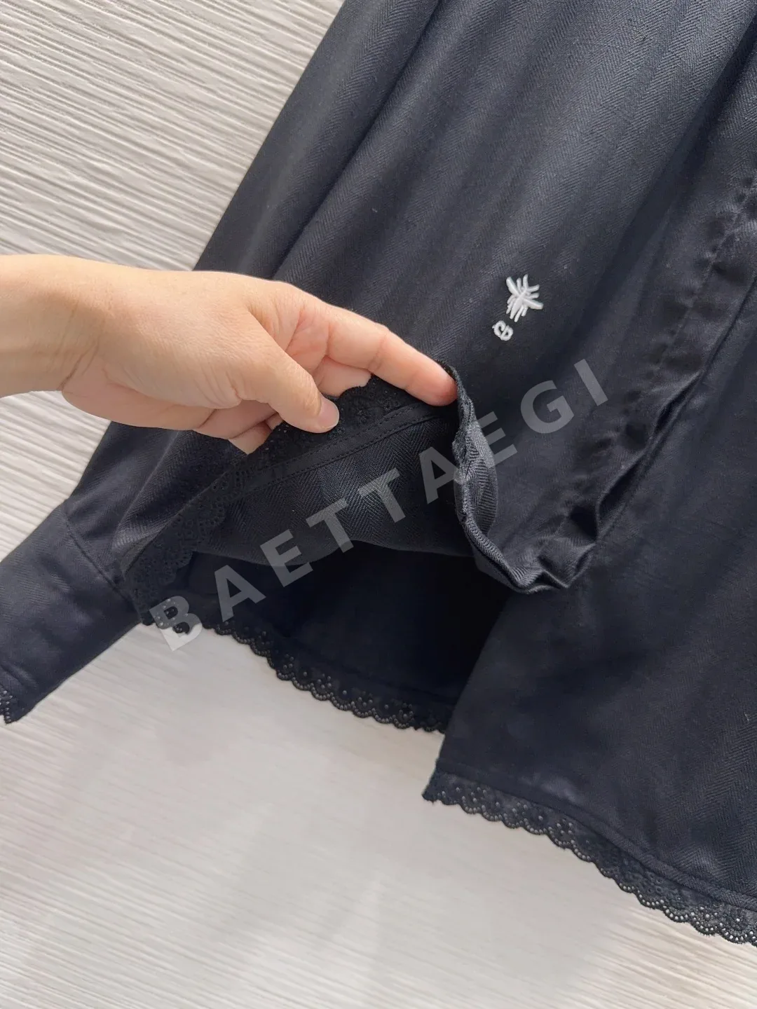 디올 맞춤 원단 여성 셔츠 상세 이미지 8