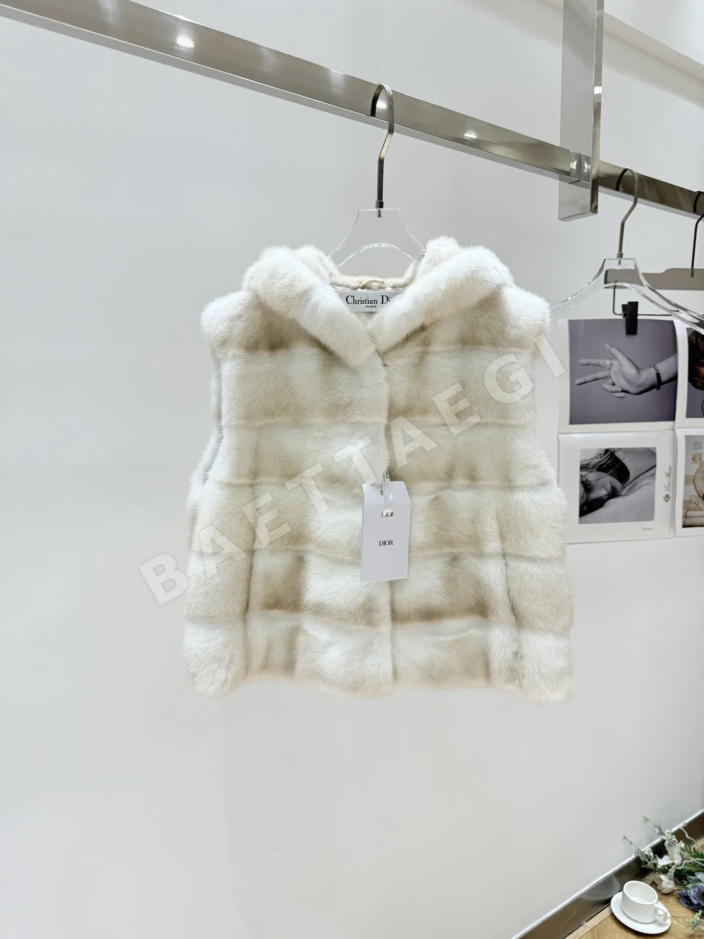 디올 밍크 조끼 171415
