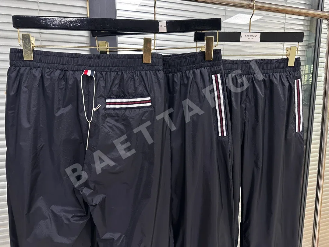 톰브라운 체크 나일론 리브 남성 바지 상세 이미지 5