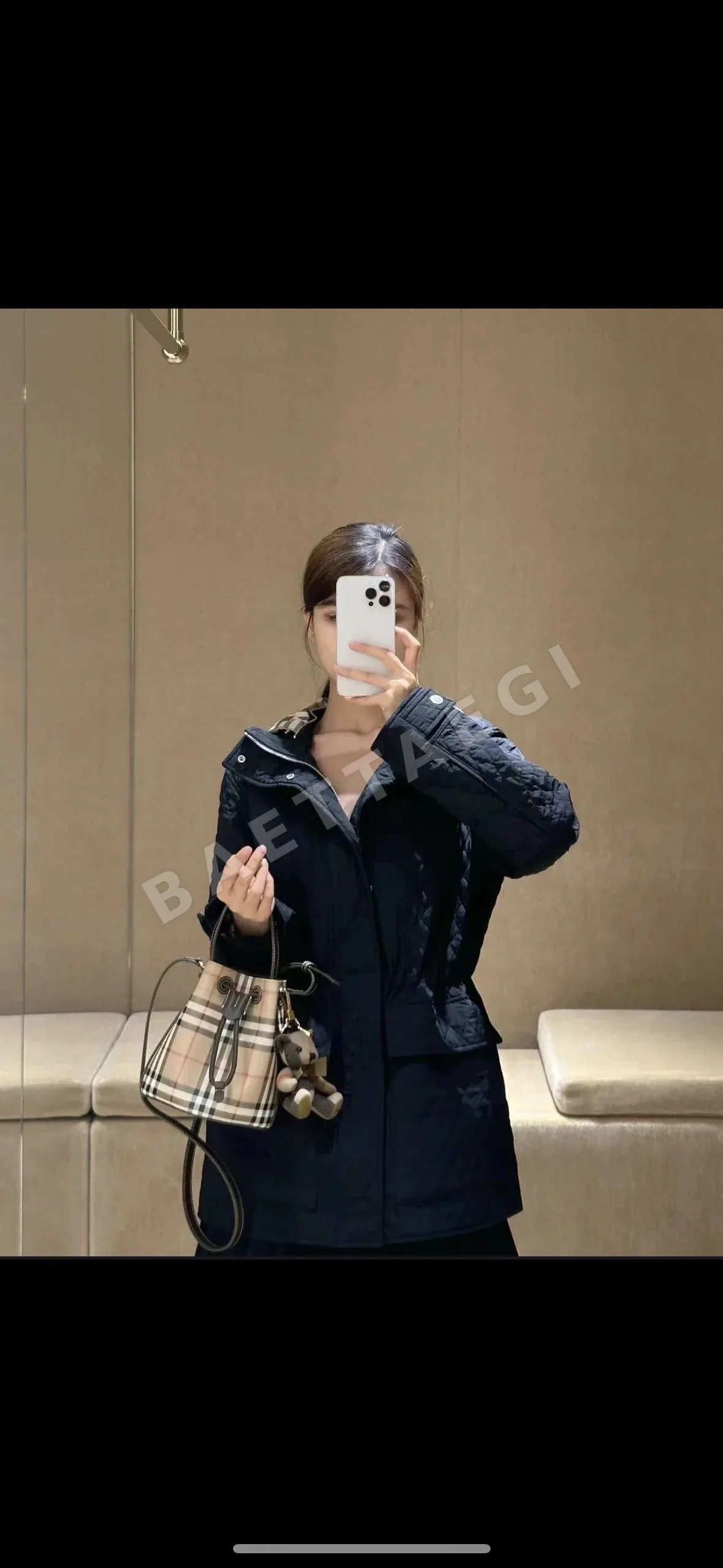 버버리 미니 버킷백 상세 이미지 6
