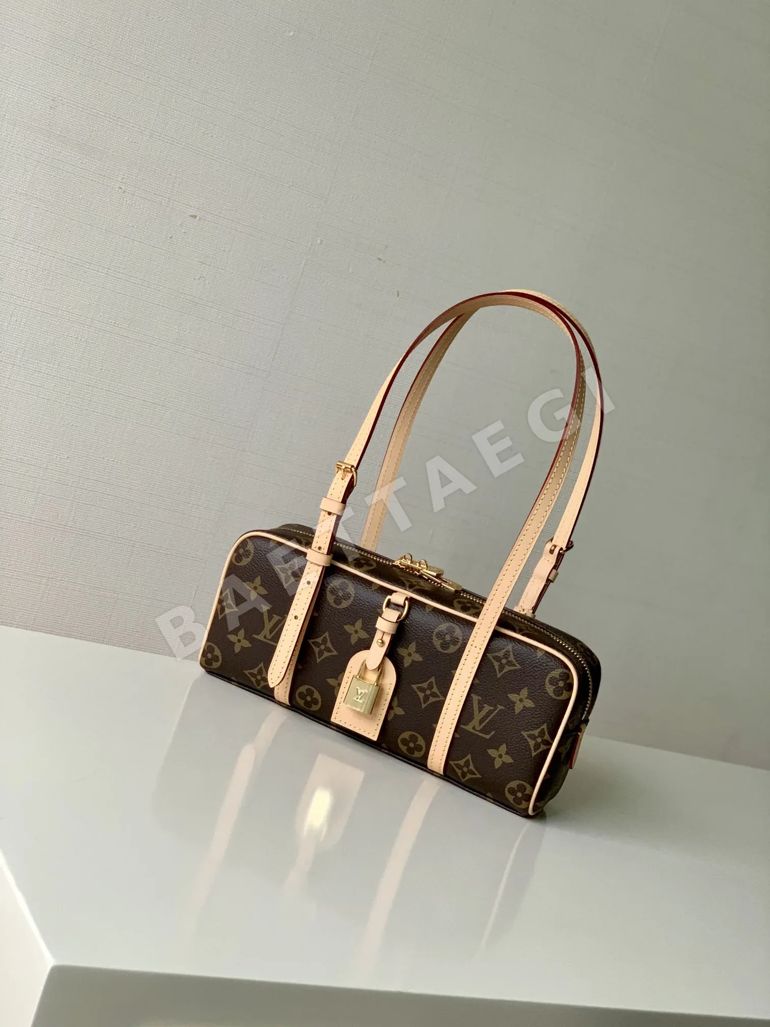 루이비통 M47031 핸드백 상세 이미지 1