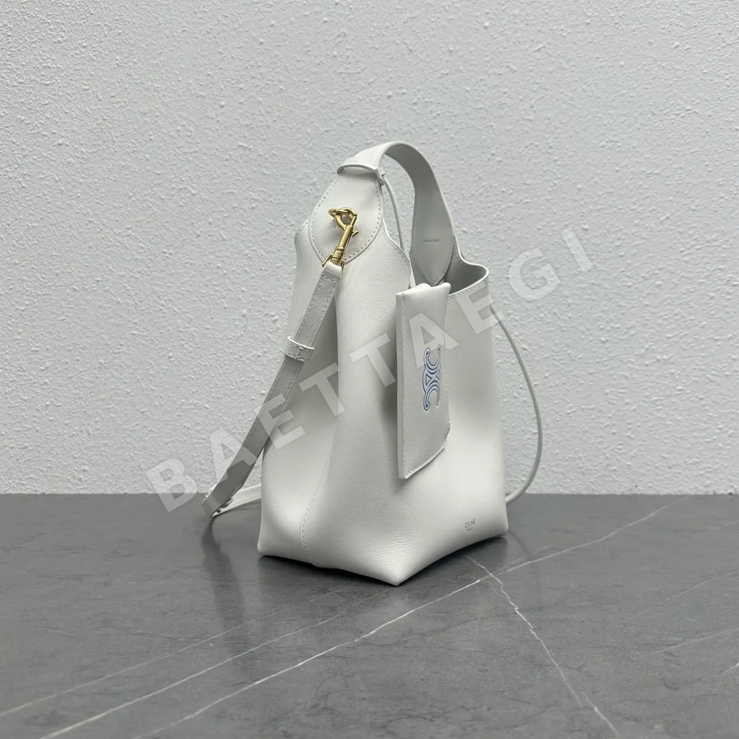 셀린느 소가죽 호보백 상세 이미지 2