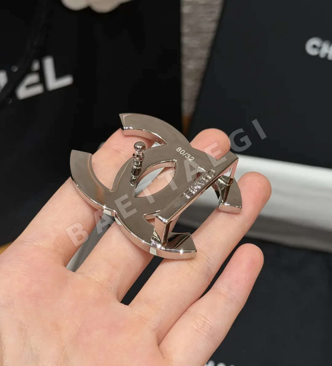 샤넬 더블 C 버클 가죽 벨트 상세 이미지 9