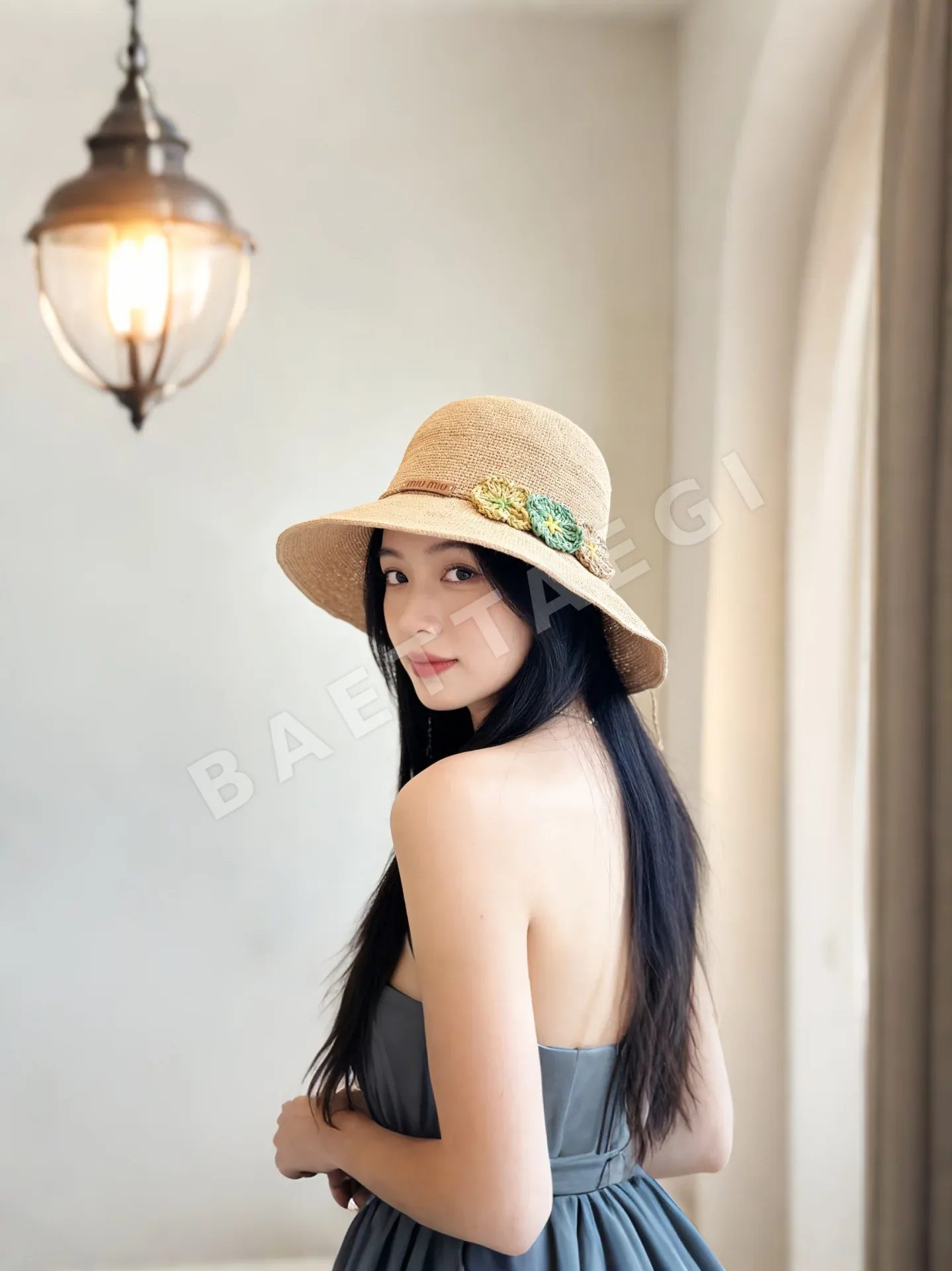 미우미우 라피아 플라워 장식 챙넓은 모자 상세 이미지 1